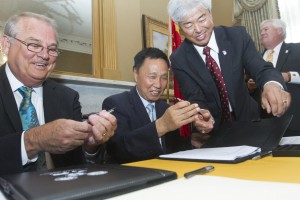 signing the agreement