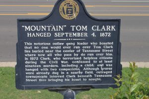 Mountain-Tom-Clark-sign