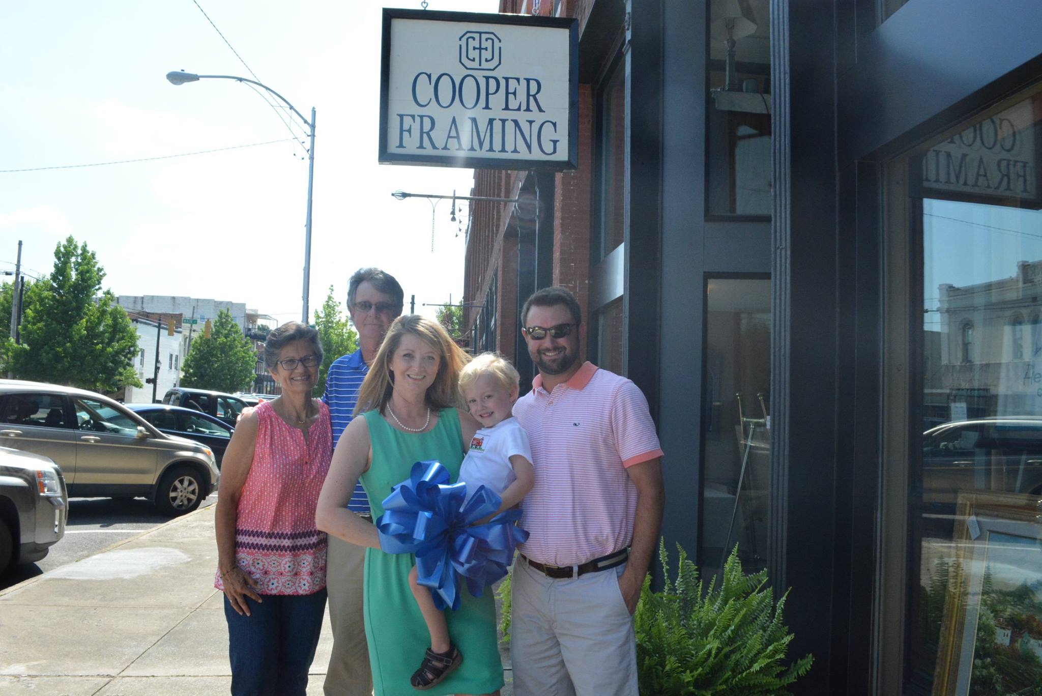 Cooper Framing Celebrates New Store With A Ribbon Cutting Quad Cities