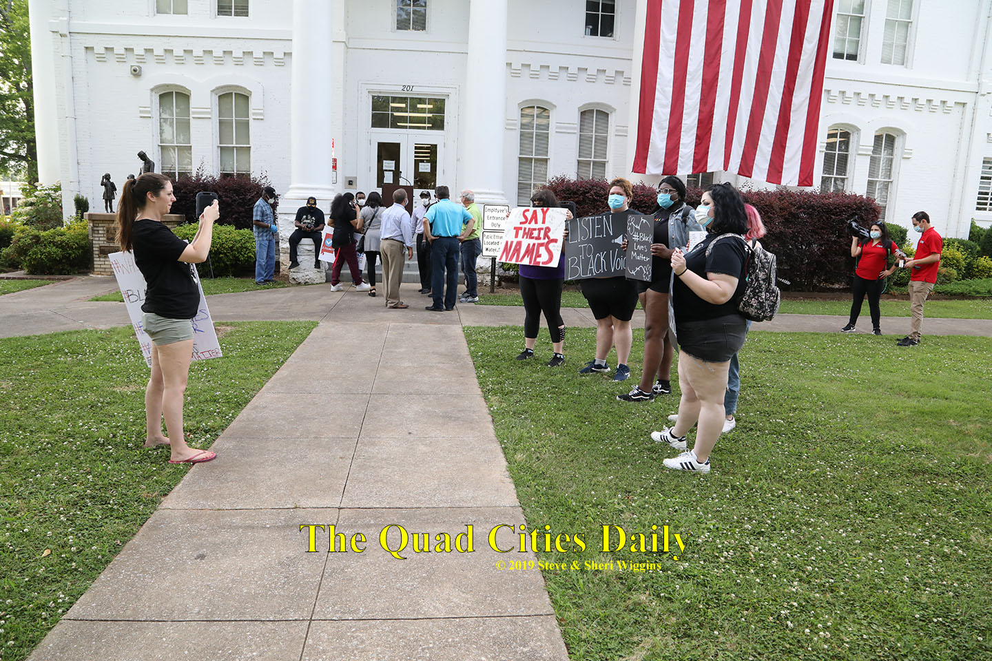 BlackTion Rally_060120_2045
