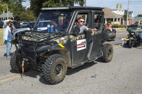 Labor Day Parade_090726_4498